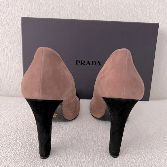 Prada High Heel Two Tones Suede Pumps - Picture 5 of 7